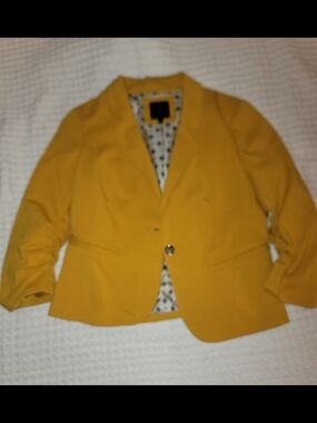 The Limited Mustard Yellow Single-Button Blazer